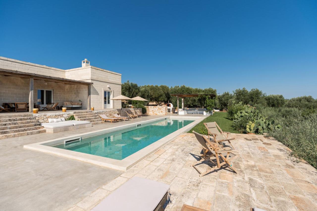 Villa Margareta ออสตูนี ภายนอก รูปภาพ